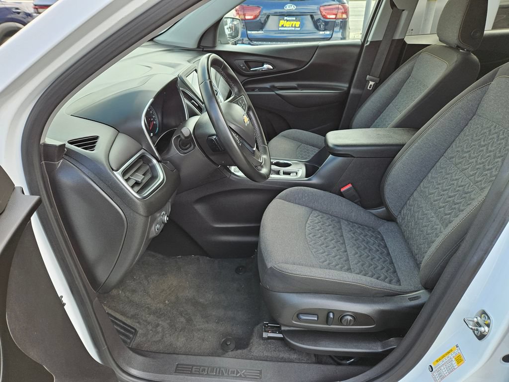 Used 2024 Chevrolet Equinox LT AWD/4WD image 19