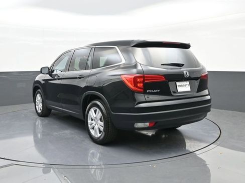 Used 2018 Honda Pilot LX image 8