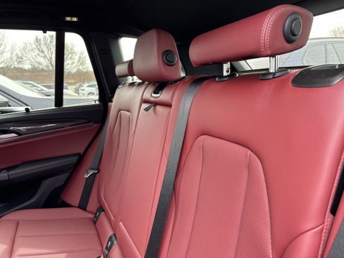 Used 2023 BMW X3 M40i w/ Premium Package image 33