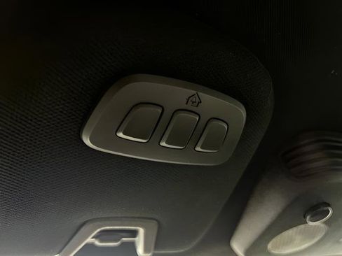 Used 2015 Ford Mustang GT Premium image 23