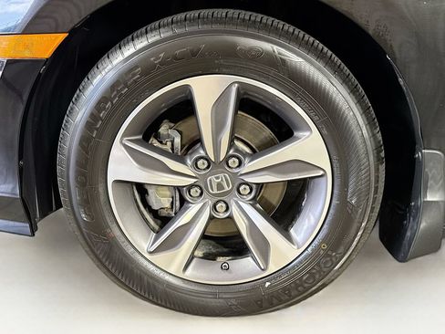 Used 2019 Honda Odyssey Touring image 43