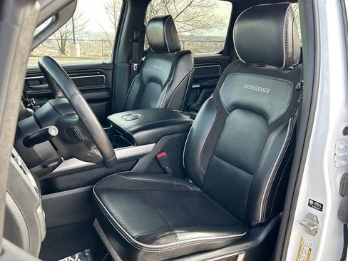 Used 2024 RAM 1500 Laramie image 16