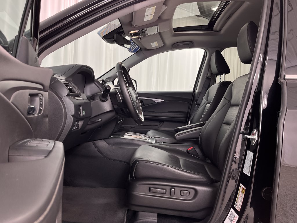 Used 2023 Honda Ridgeline RTL-E image 14