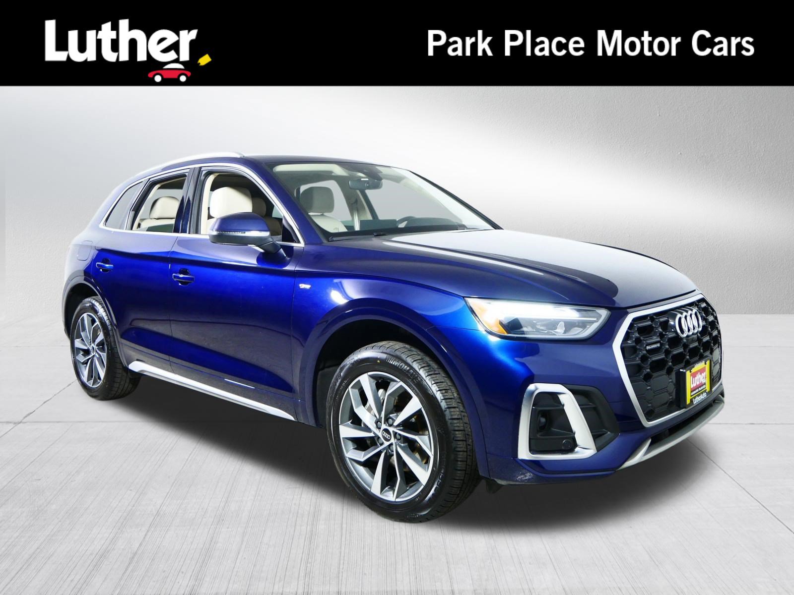 Used 2023 Audi Q5 2.0T Premium Plus w/ Premium Plus Package AWD/4WD image 1