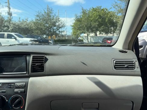 Used 2008 Toyota Corolla S image 23