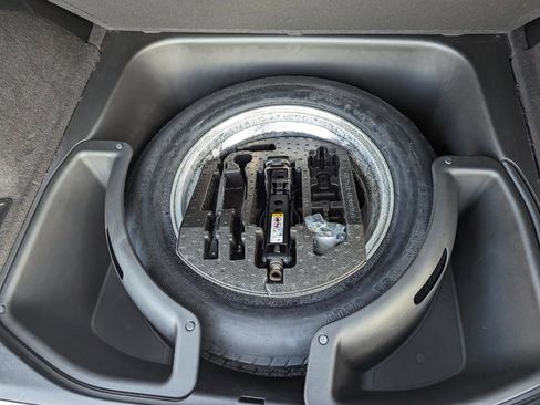 Used 2019 Jeep Grand Cherokee Limited image 42