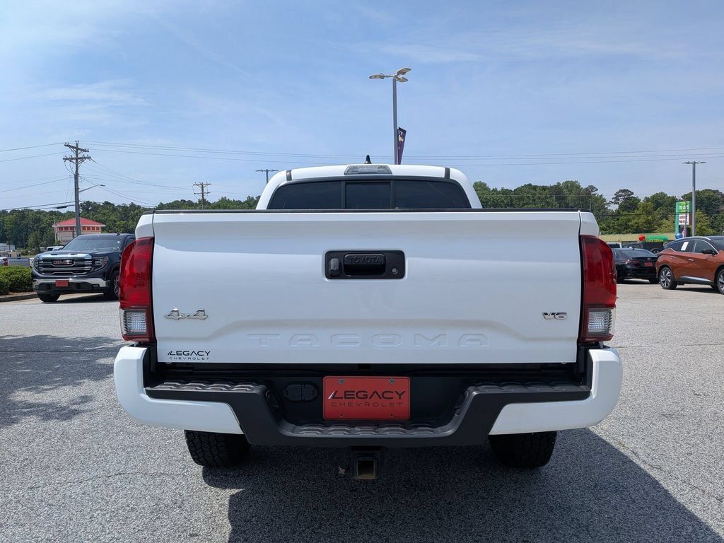 Used 2023 Toyota Tacoma SR AWD/4WD image 7