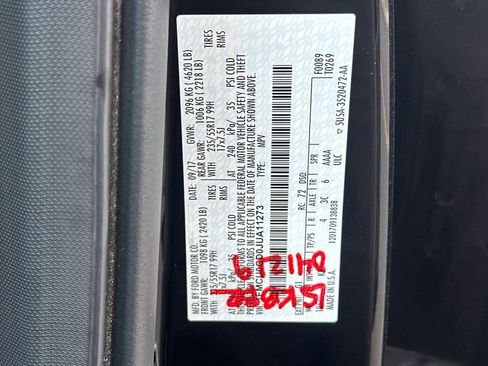 Certified 2018 Ford Escape SE image 31