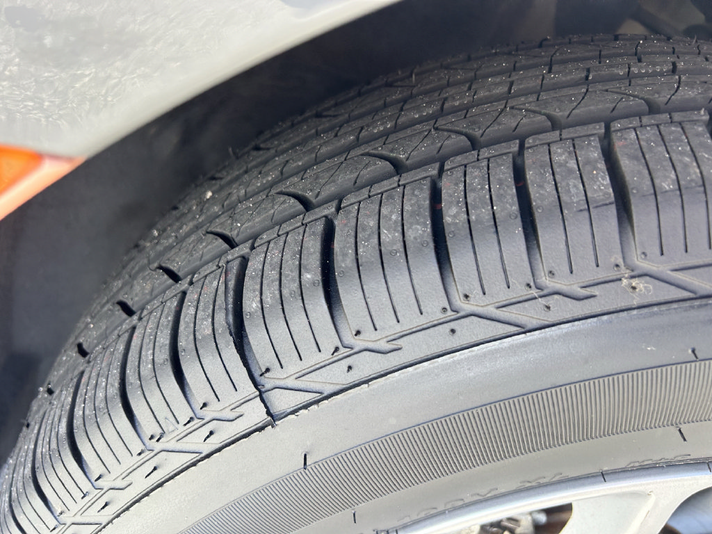 Used 2021 Chrysler Pacifica Touring-L FWD image 37