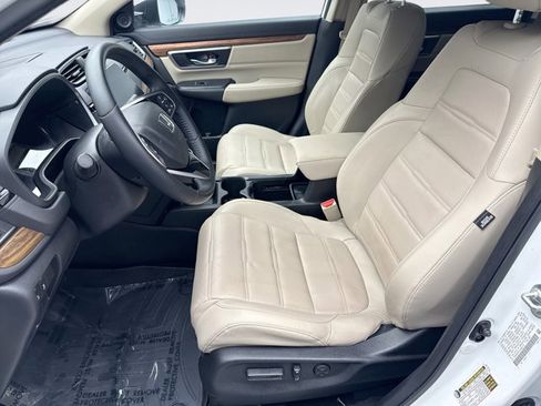 Used 2018 Honda CR-V Touring image 11