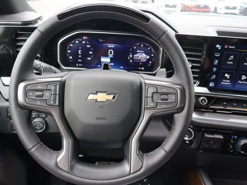 New 2026 Chevrolet Silverado 1500 High Country AWD/4WD image 7