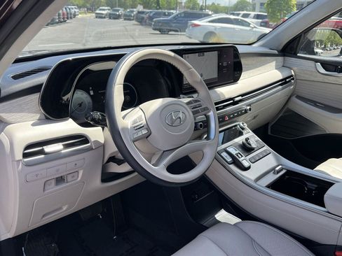 Certified 2024 Hyundai Palisade Calligraphy AWD/4WD image 30