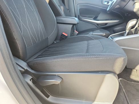 Used 2019 Ford EcoSport SE image 33