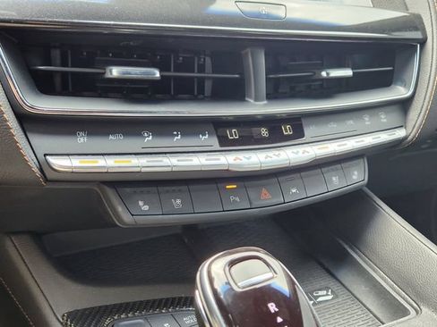 Used 2022 Cadillac CT5 V w/ Premium Package AWD/4WD image 17