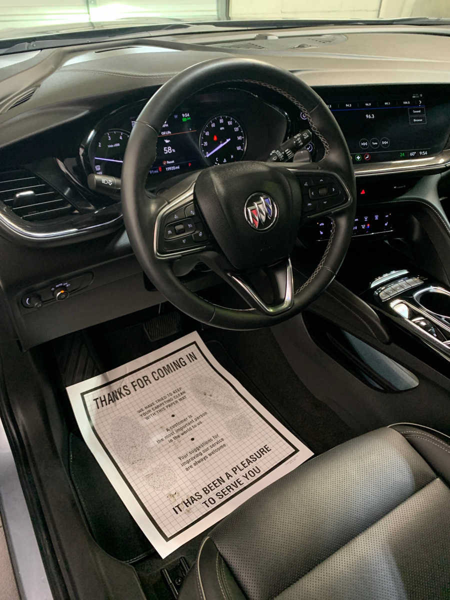 Used 2023 Buick Envision Essence AWD/4WD image 8