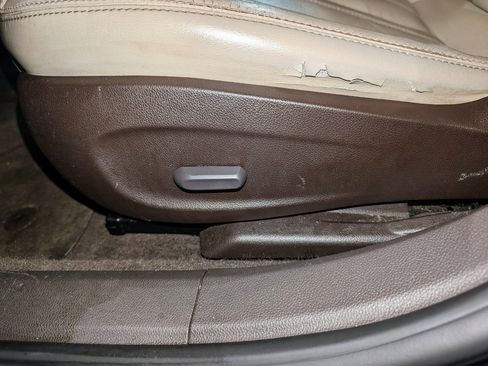 Used 2015 Buick Verano Leather w/ Experience Buick Package image 17