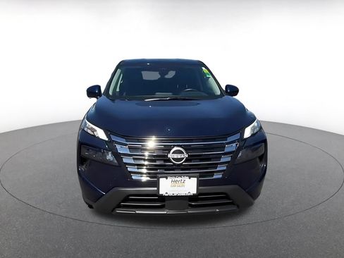 Used 2025 Nissan Rogue SV FWD image 4