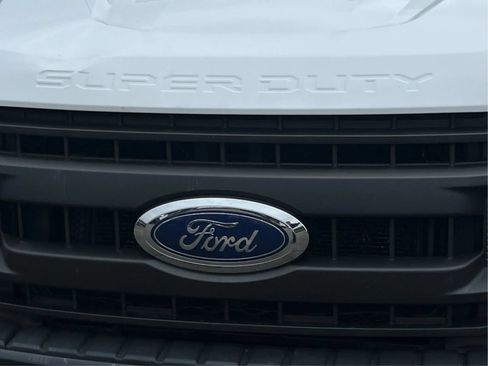 Used 2020 Ford F350 XL w/ Power Equipment Group AWD/4WD image 33