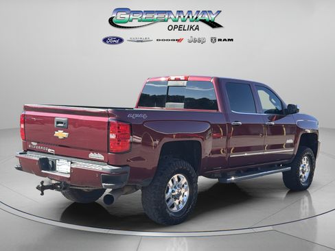 Used 2015 Chevrolet Silverado 2500 High Country w/ Duramax Plus Package AWD/4WD image 7