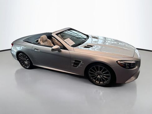 Certified 2020 Mercedes-Benz SL 550 image 8