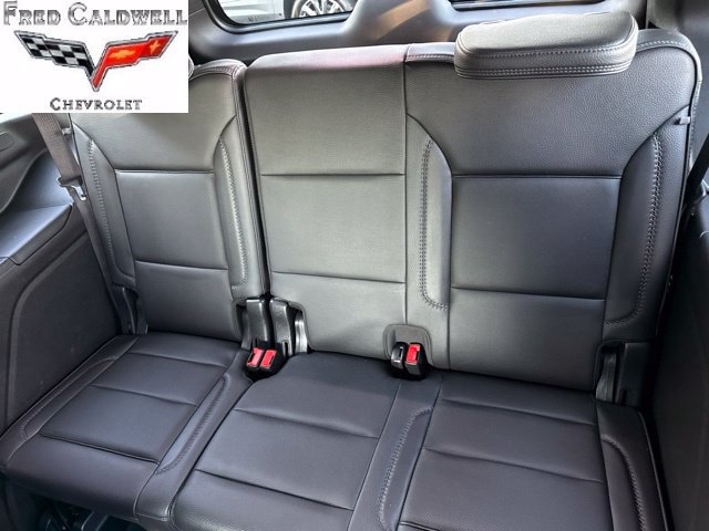 Used 2021 GMC Yukon Denali w/ Denali Premium Package AWD/4WD image 10