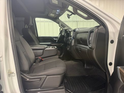 Used 2023 Chevrolet Silverado 2500 LT w/ Convenience Package image 14