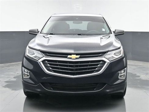 Used 2020 Chevrolet Equinox LS image 3