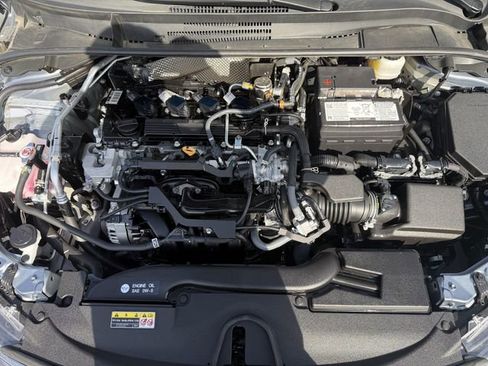 Used 2025 Toyota Corolla LE FWD image 22