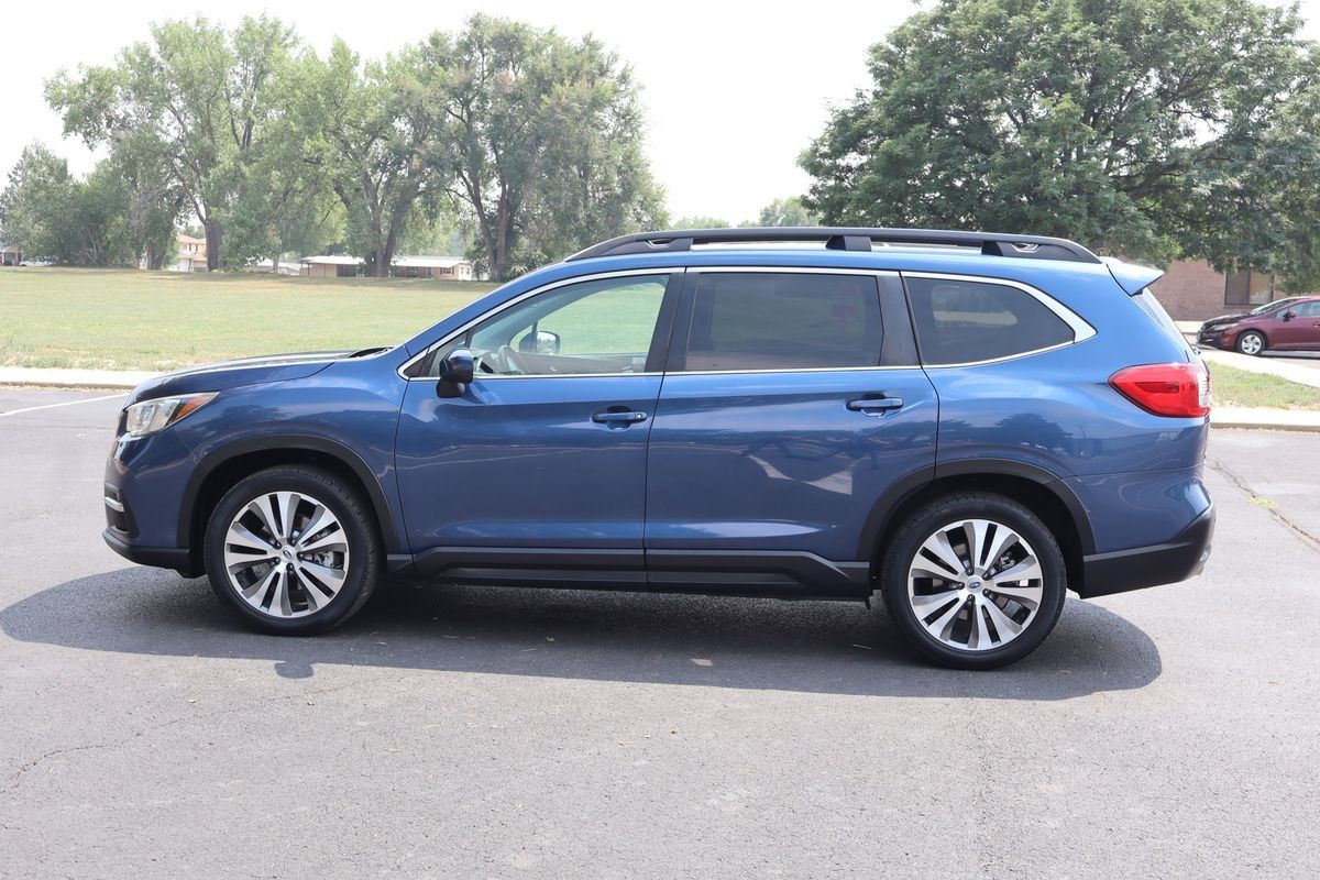 Used 2021 Subaru Ascent Premium w/ Sport Package AWD/4WD image 9