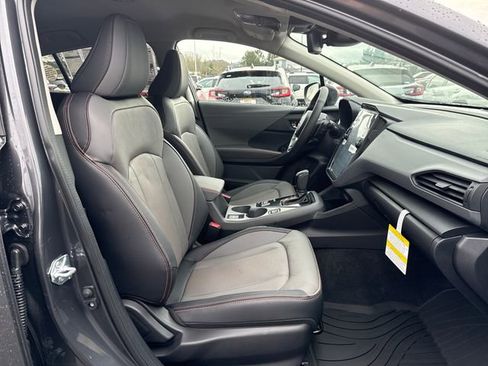 New 2026 Subaru Crosstrek 2.5i Limited image 9