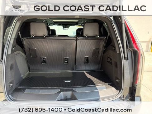 Used 2023 Cadillac Escalade Sport Platinum w/ LPO, ONYX Package AWD/4WD image 14