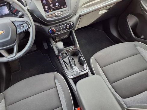 Used 2023 Chevrolet TrailBlazer LT image 19