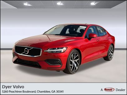 Used 2019 Volvo S60 T6 Momentum w/ Multimedia Package
