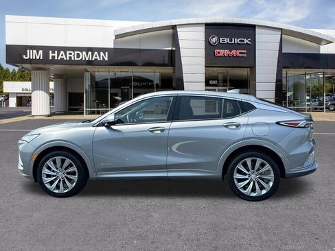 Used 2024 Buick Envista Sport Touring FWD image 4