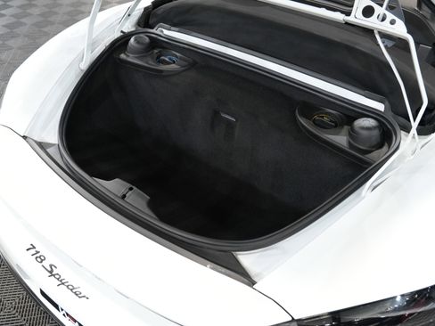 Used 2021 Porsche 718 Boxster Spyder image 51