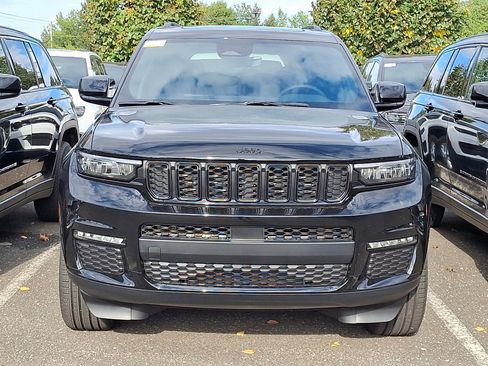 New 2025 Jeep Grand Cherokee L Limited image 2