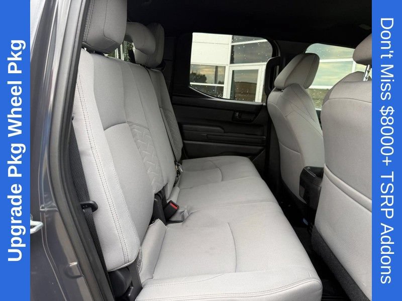 Used 2025 Toyota Tacoma SR5 AWD/4WD image 12
