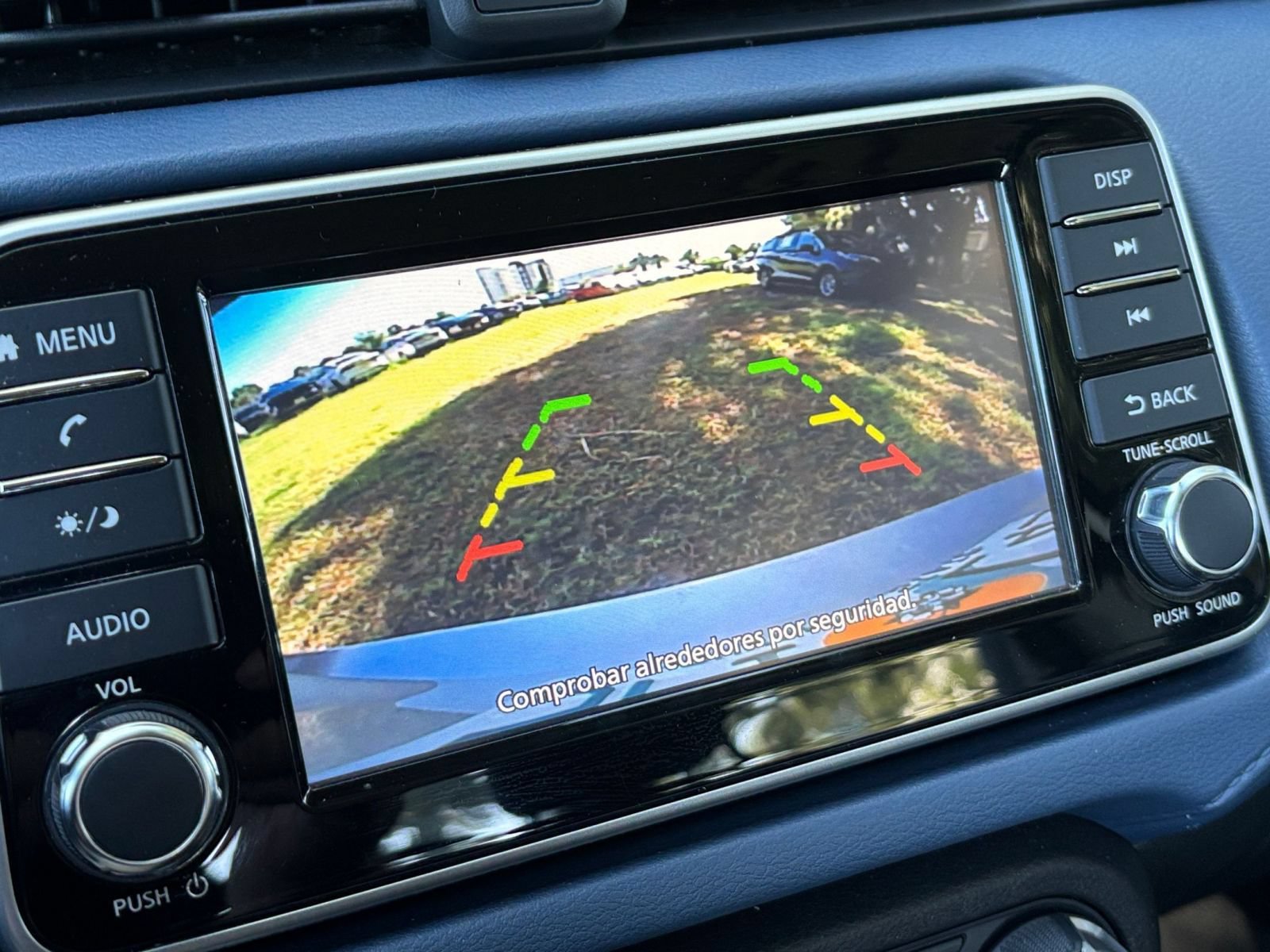Used 2025 Nissan Versa SV FWD image 21