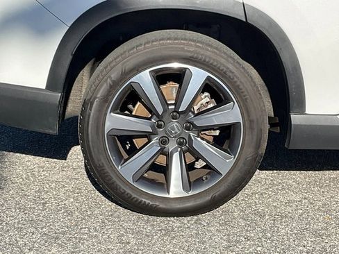 Used 2024 Honda Pilot Elite image 27