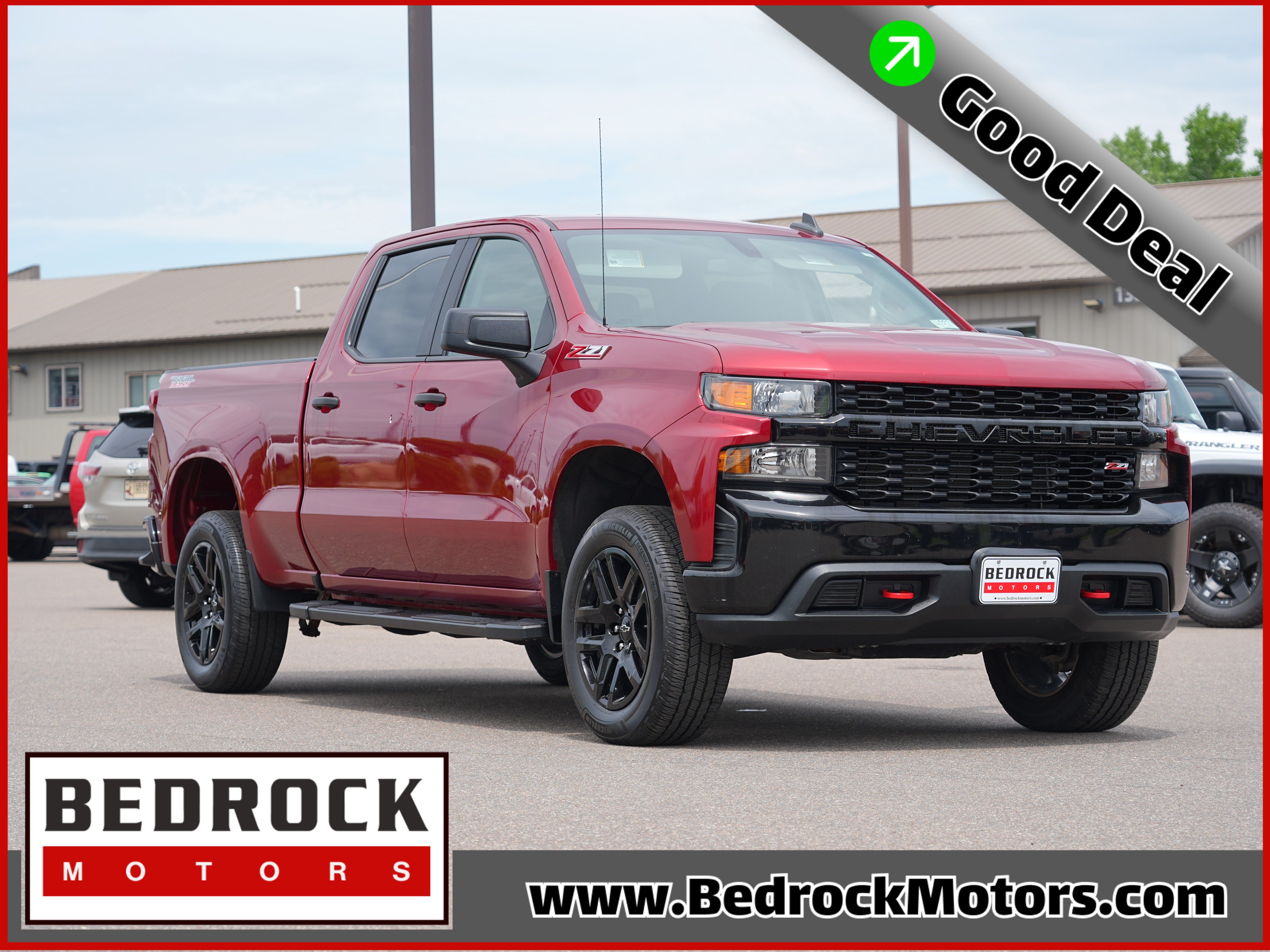Used 2021 Chevrolet Silverado 1500 Custom Trail Boss w/ LPO, Dark Essentials Package AWD/4WD image 1