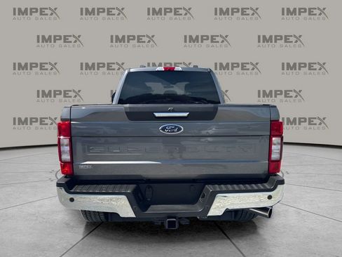 Used 2021 Ford F250 XLT w/ XLT Premium Package AWD/4WD image 4