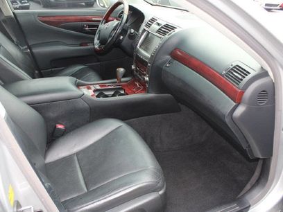 Used 2007 Lexus LS 460 L