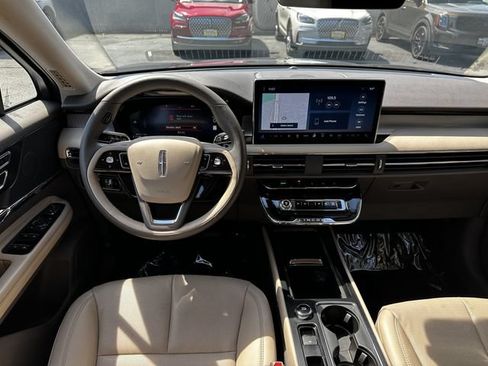 Certified 2023 Lincoln Corsair AWD w/ Equipment Group 101A image 13