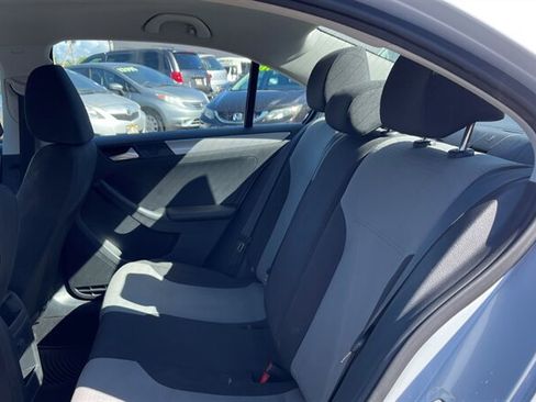 Used 2017 Volkswagen Jetta S FWD image 15