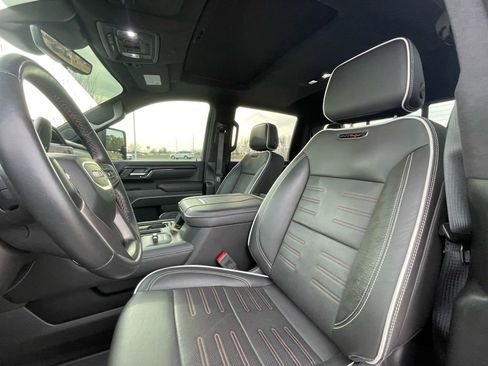 Used 2024 GMC Sierra 2500 AT4X image 22