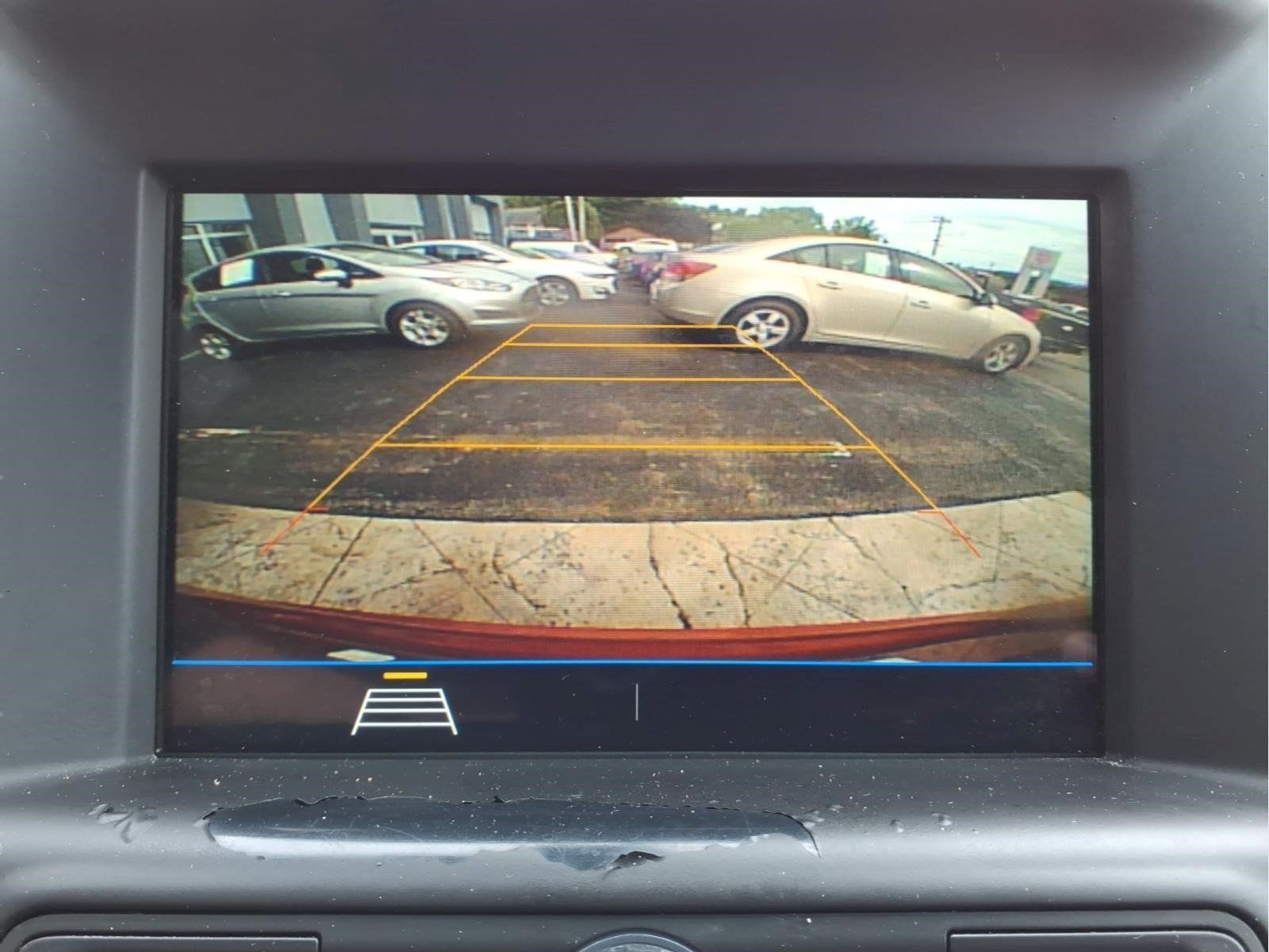 Used 2019 GMC Terrain SLE w/ Driver Convenience Package AWD/4WD image 14