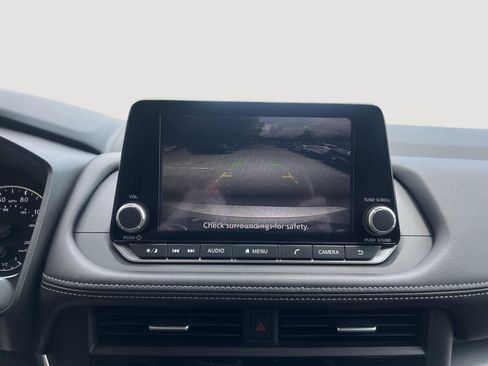 Certified 2025 Nissan Rogue SV AWD/4WD image 25