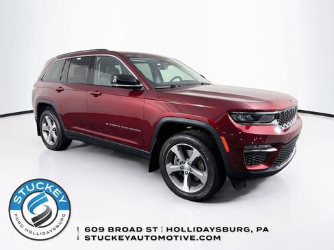 Used 2023 Jeep Grand Cherokee 4WD 4xe w/ Luxury Tech Group II image 1