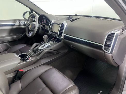 Certified 2015 Porsche Cayenne S AWD/4WD image 18