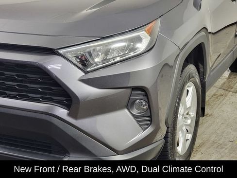 Used 2021 Toyota RAV4 XLE AWD/4WD image 9